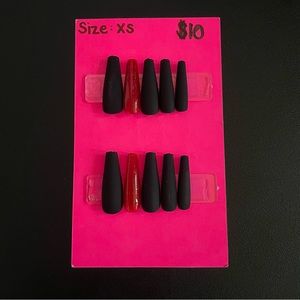 Pretty in Red Press-on Nails